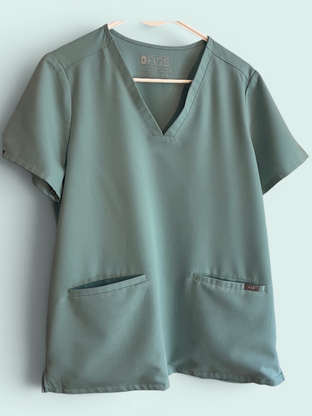 FIGS Sea Glass Casma 3 Pocket Scrub Top Size M PO# 1403